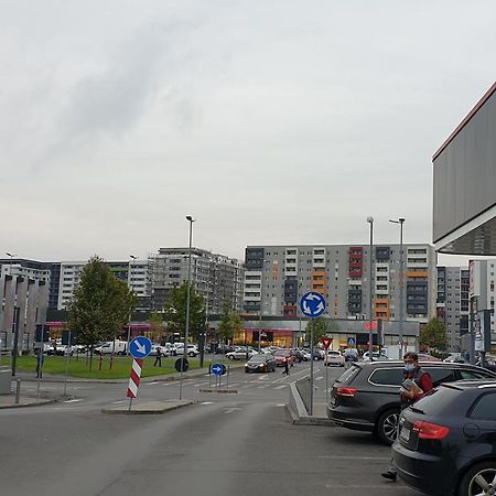 Iosia Apartment 203 Oradea Buitenkant foto