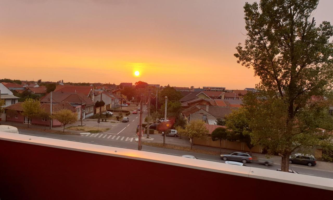 Iosia Apartment 203 Oradea Buitenkant foto